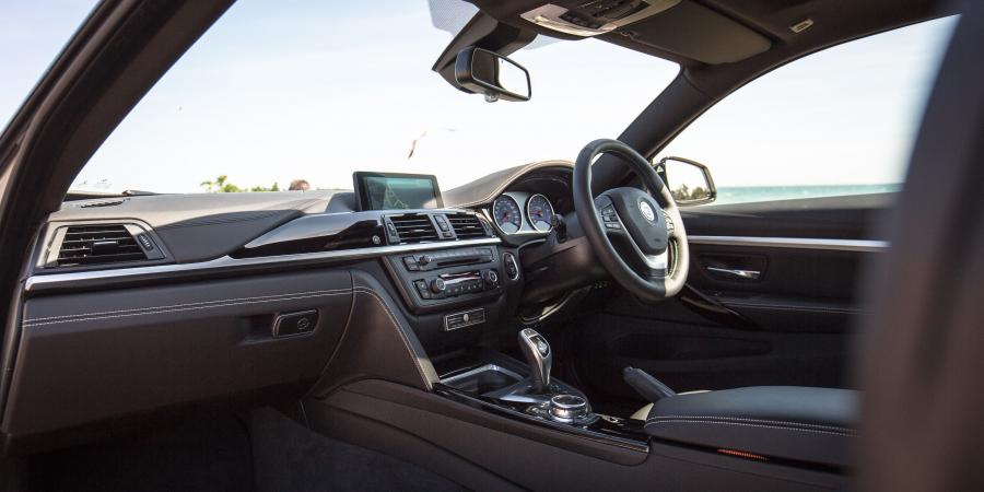 Интерьер Alpina B4 Bi-Turbo Coupe (F32) 2016 года  (AU) (фото 13 из 25)